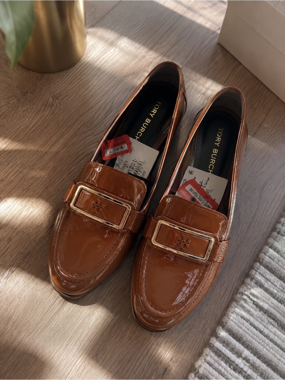 Tory Burch Men’s Cognac Patent Leather Loafers with Gold Buckle